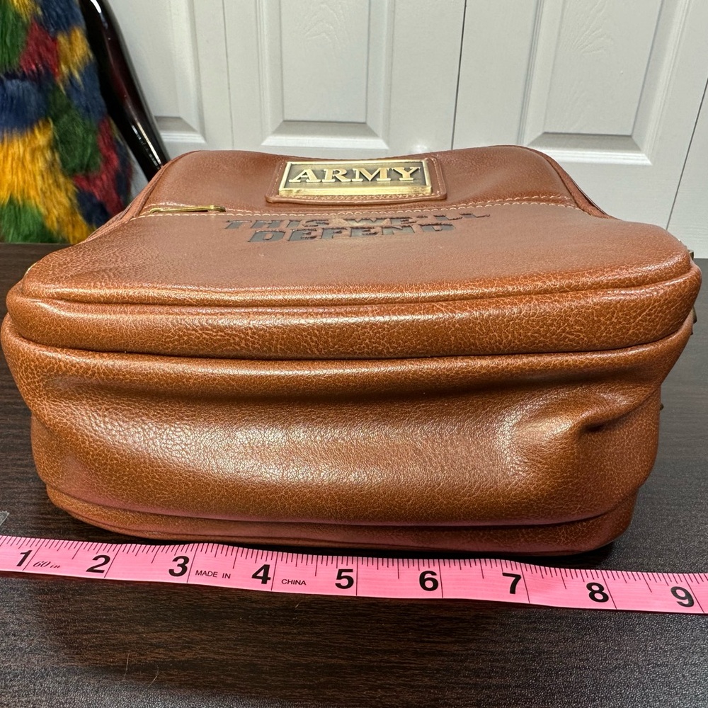 U.S. Army Faux Leather Gear Organizer Bag With Metal Plaque - Picture 13 of 15